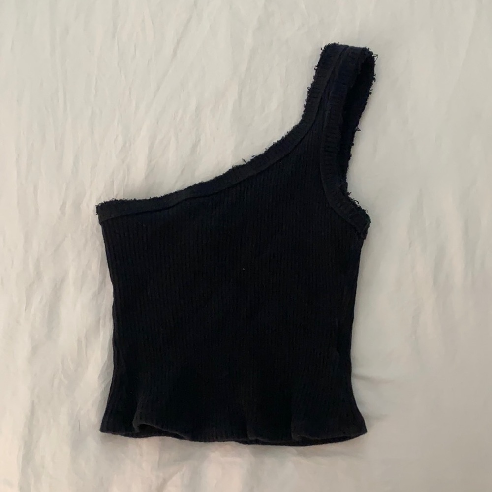 Urban outfitters black one shoulder top frayed